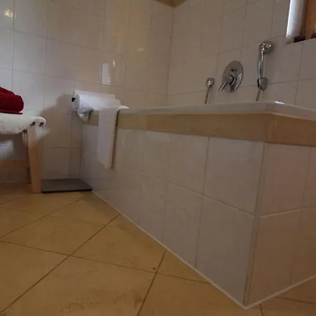 Favorite Place 1 Comfortable جارمش بارتنكيرشن
